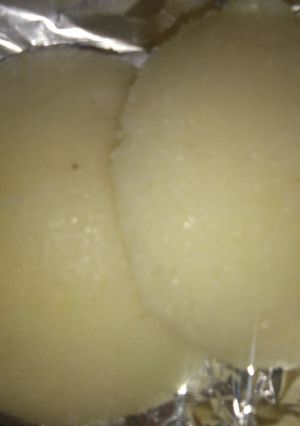 A picture of Semolina idli.