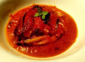 Una foto de Parmigiana di Melanzane Cetogénica / Berenjenas a la Parmesana