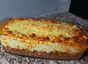 Una foto de Pastel de choclo y carne 🌽🍖