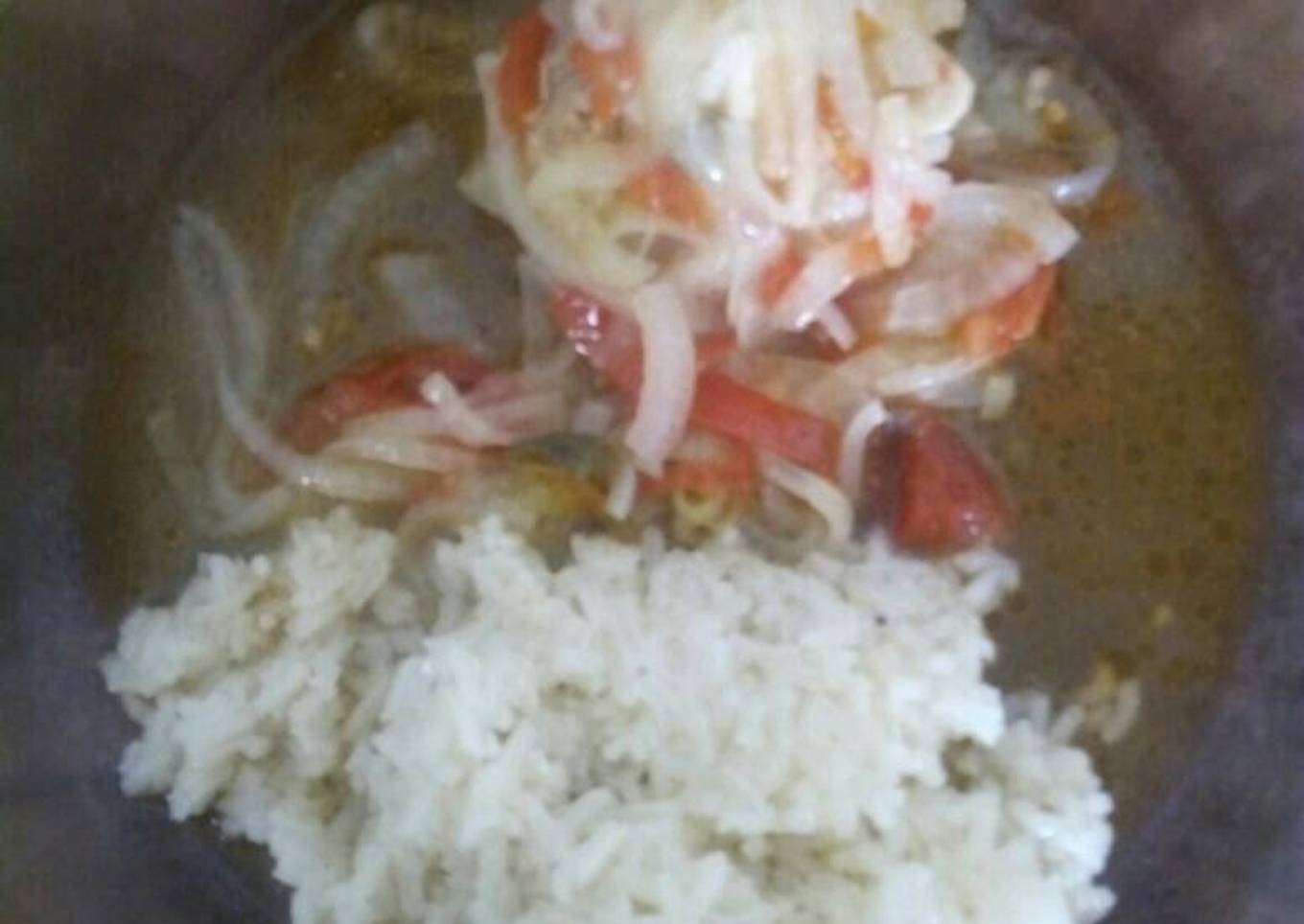 Pollo encebollado