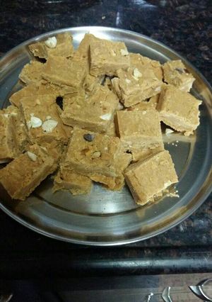 A picture of Besan ki barfi.