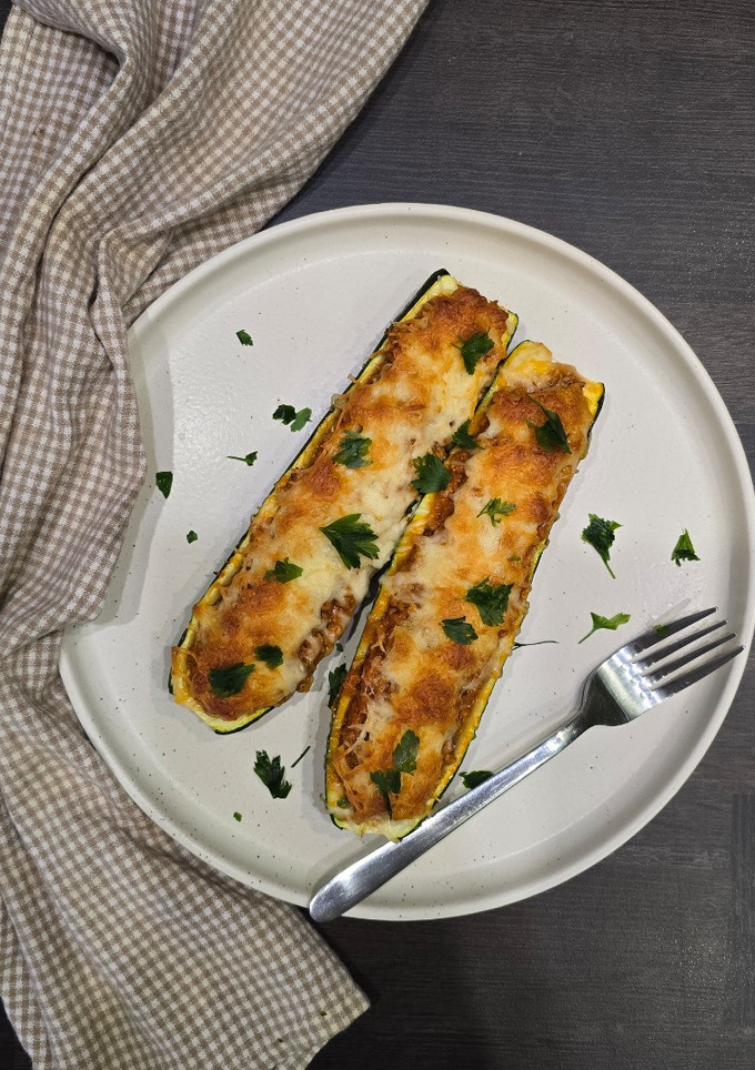 Töltött cukkini recept fotója