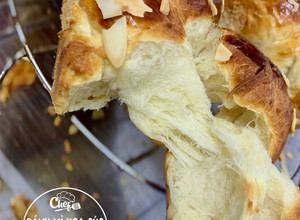 Hình của món Bánh mì hoa cúc bằng NCKD.