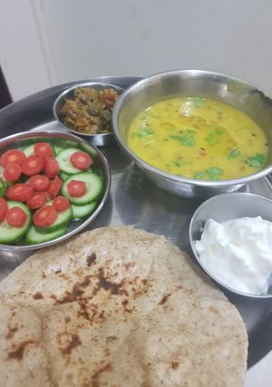 A picture of Daliya khichdi.