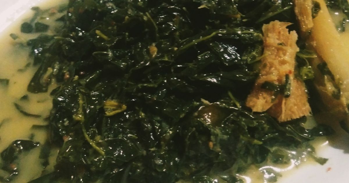 Resep Sayur Daun Ubi Tumbuk Rimbang Sederhana oleh Finari Kitchen - Cookpad