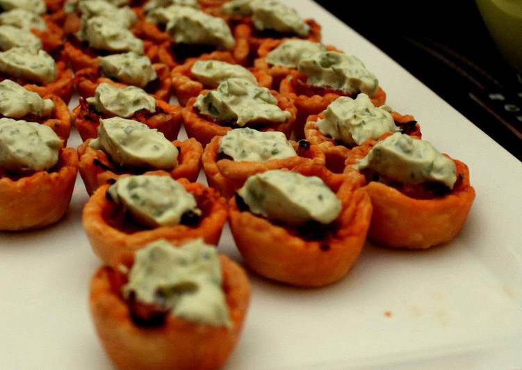 Caramelized Onion Tartlets with Basil Mascarpone