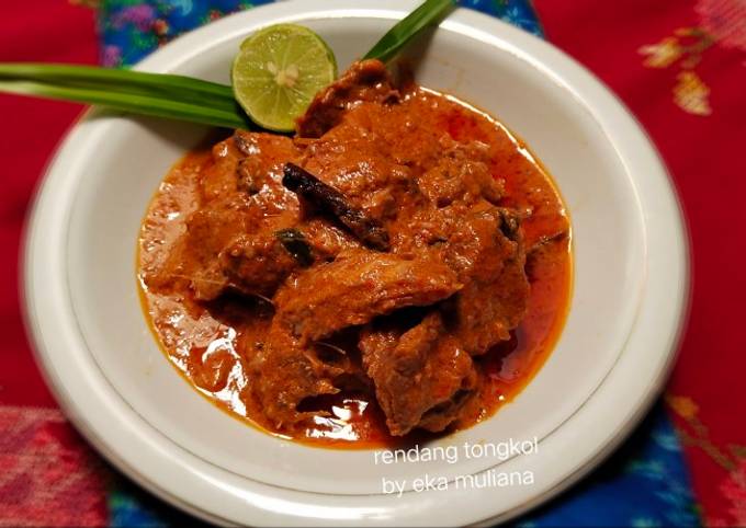 Masak tongkol rendang