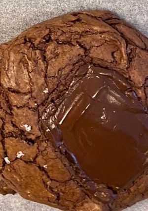 Une photo de Cookies🍪 craquelés façon🥧 brownies 🍫