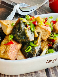 蔥蒜椒鹽香酥皮蛋豆腐 的食譜成品照片