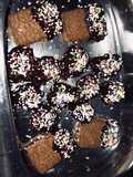 Alfajorcitos y trufas bañados en chocolate (2da receta de chocotrufas)