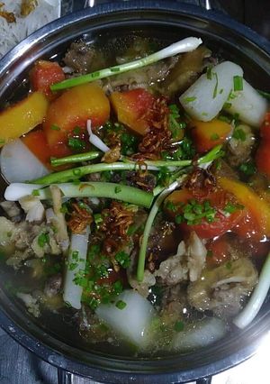 A picture of Beef Cartilage Stew with Papaya.