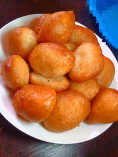 A picture of Puff Puff.