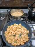 Camarones al ajillo