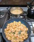 Camarones al ajillo