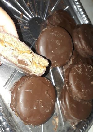 Una foto de Alfajores de chocolate