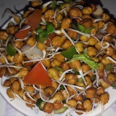 A picture of Sprouted chana.