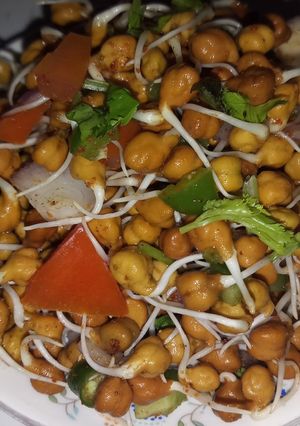 A picture of Sprouted chana.
