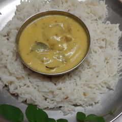 A picture of Gujrati Kadi Chawal.