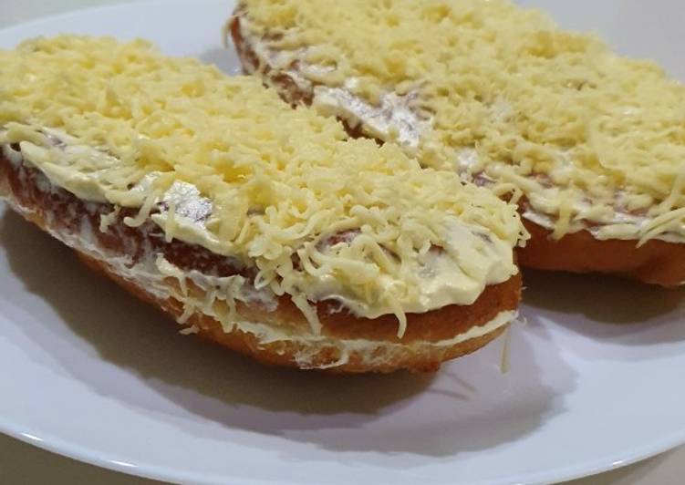 Cara Gampang Membuat Roti Keju Panjang yang Bisa Manjain Lidah