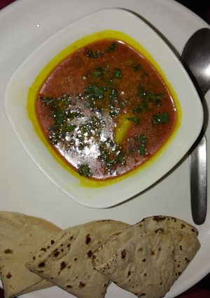 A picture of Aloo matar mustard.