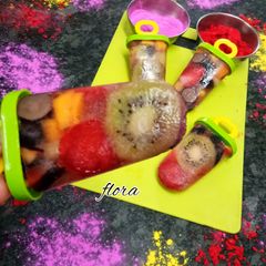 A picture of Fruit Popsicle (Ice pop).