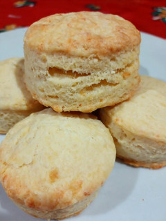 Una foto de Scones de queso 🧀