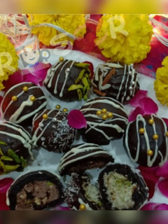 ઓરિયો ચોકલેટ બોલ(Oreo Chocolate Ball Recipe in Gujarati) રેસીપી મુખ્ય ફોટો