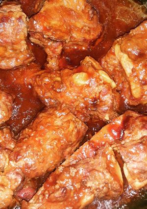 Una foto de Costillas ahumadas bbq con chile