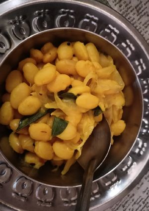 மொச்சை சிந்தாமணி(mochai chinthamani recipe in tamil) செய்முறை முக்கிய புகைப்படம்