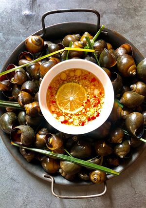 Hình của món Ốc Bưu Luộc Chấm Mắm Tỏi Ớt Gừng.