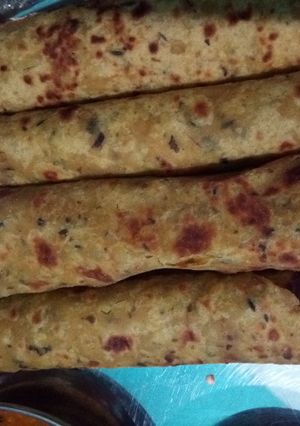 A picture of Methi thepla.