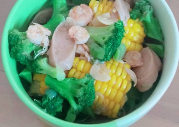 Tumis Brokoli Jagung Udang untuk Sarapan Simple