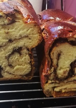 O poză a rețetei Cozonac cu Nutella, merișoare și caju.