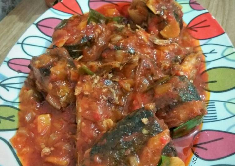 Resep Sarden Ikan Salem saus homemade 👌👍 yang Menggugah Selera