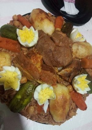 صورة لوصفة تليتلي بمرق احمر