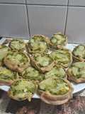 Canastitas de espinaca y salsa bechamel