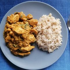 A picture of Best chicken and chickpea  curry.
