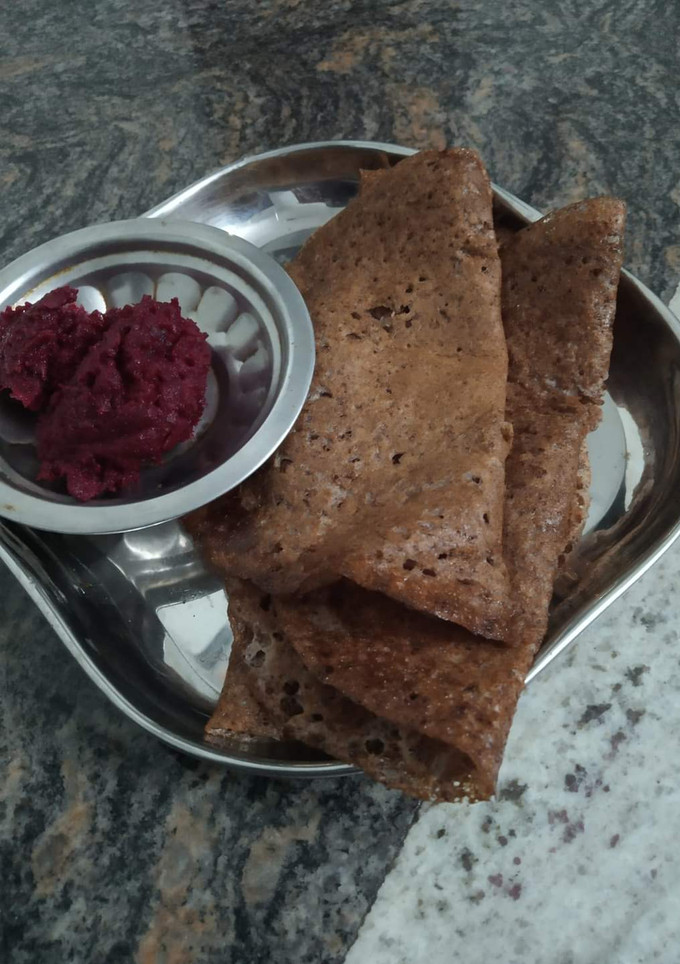 ராகி பெசரெட் செய்முறை முக்கிய புகைப்படம்