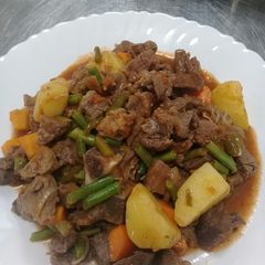 A picture of Beef stew.