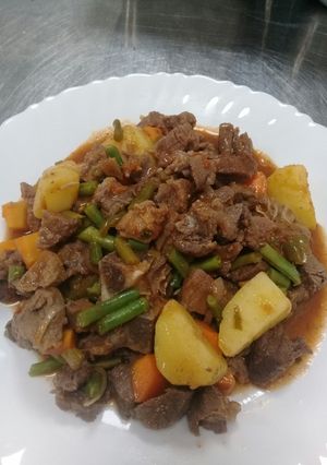 A picture of Beef stew.