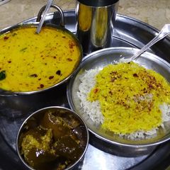 A picture of Mango Gujarati kari.