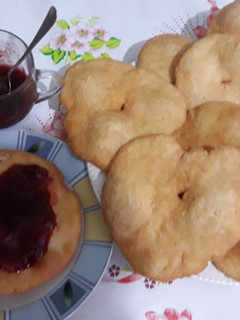 Una foto de Tortas fritas sabrosas y suaves