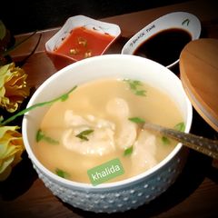 A picture of Dumpling soup.