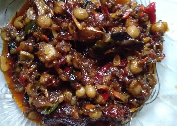 Kerang simping saus tiram pedas manis