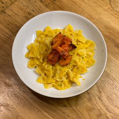 A picture of Pumpkin pasta sauce.