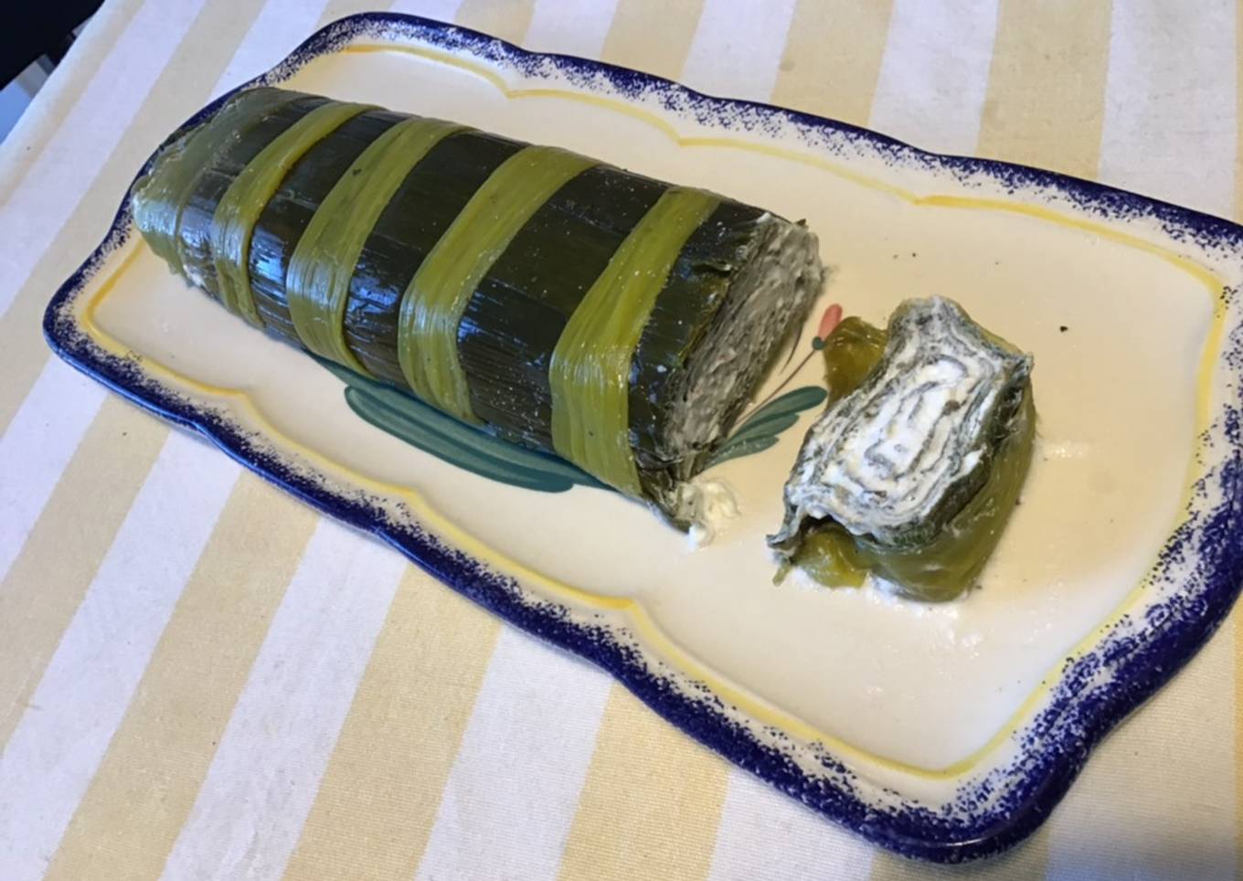 Roulé de poireaux façon bûche à la ricotta,basilic et épices italiennes