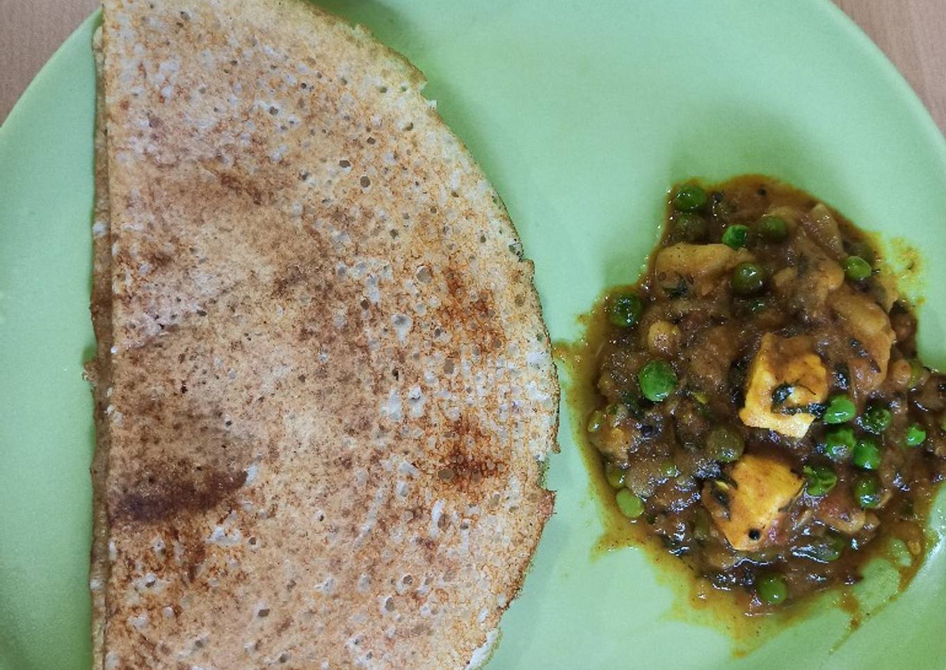 Mix one dose of lentils with chestnut rice aloe vera