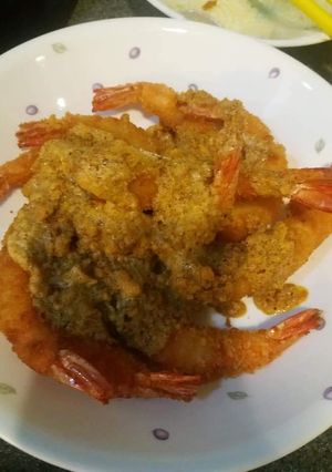 Foto resep Udang siram saus kuning telur asin