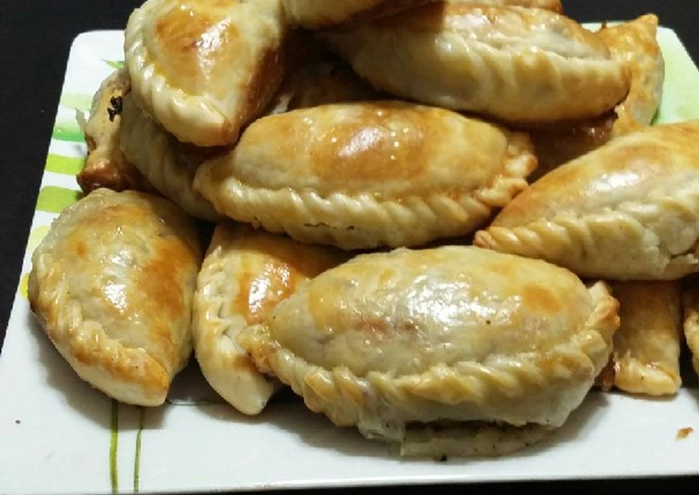 Empanadas de carne picada y zapallitos