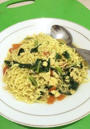 Foto resep Mie rebus cocok utk anak2...